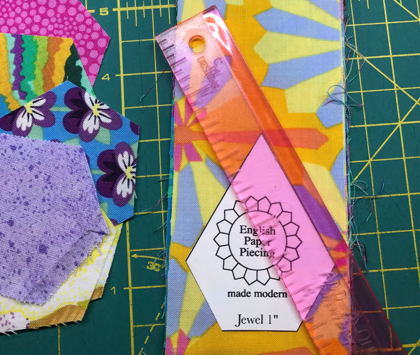 English Paper Piecing Made Easy Add A Quarter Rule to trim seam allowance